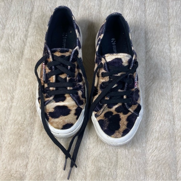 𝅺superga Velvet Leopard Print Sneakers - Picture 2 of 8